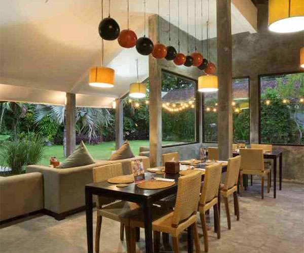 samaja beachside restaurant