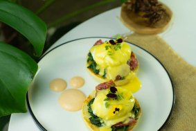 Classic-egg-benedict Classic-egg-benedict